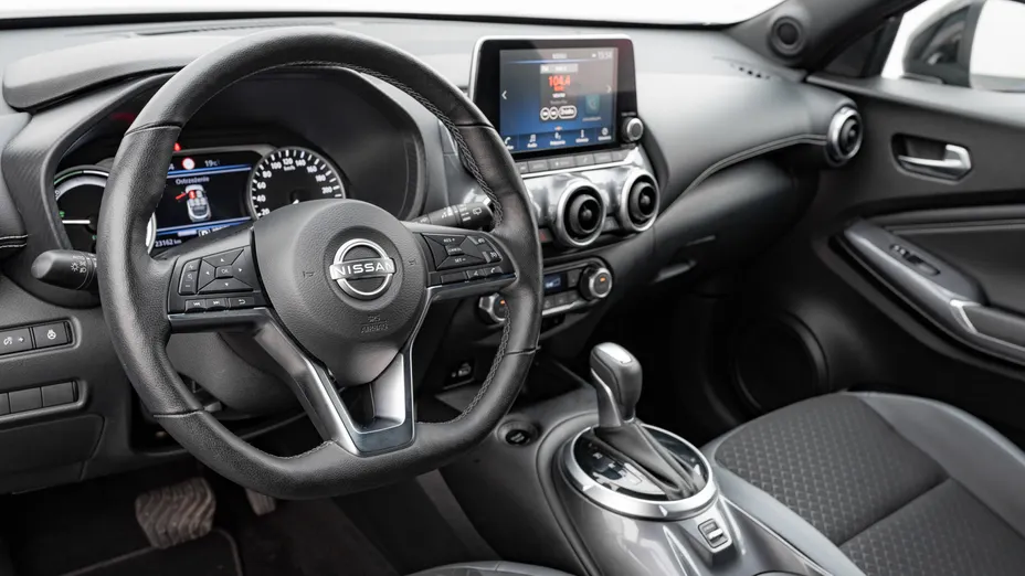 NISSAN Juke Juke 1.6 Hybrid N-Connecta AMT