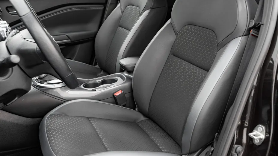 NISSAN Juke Juke 1.6 Hybrid N-Connecta AMT