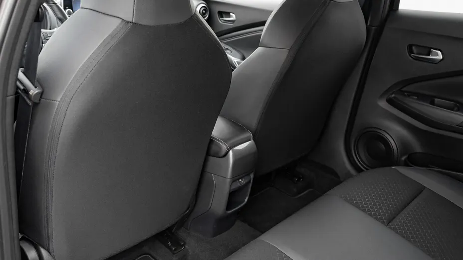 NISSAN Juke Juke 1.6 Hybrid N-Connecta AMT