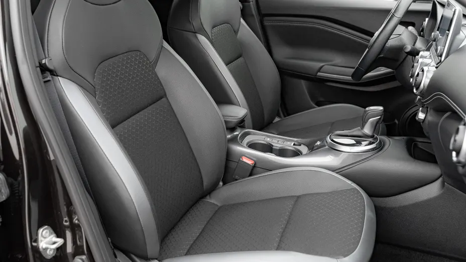 NISSAN Juke Juke 1.6 Hybrid N-Connecta AMT