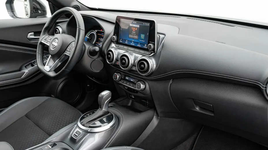NISSAN Juke Juke 1.6 Hybrid N-Connecta AMT