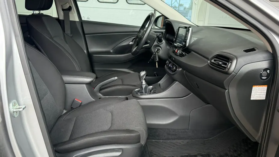 HYUNDAI i30 i30 1.5 T-GDI 48V Smart