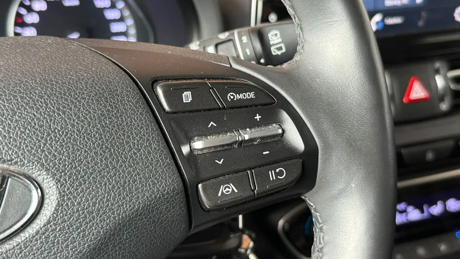 HYUNDAI i30 i30 1.5 T-GDI 48V Smart