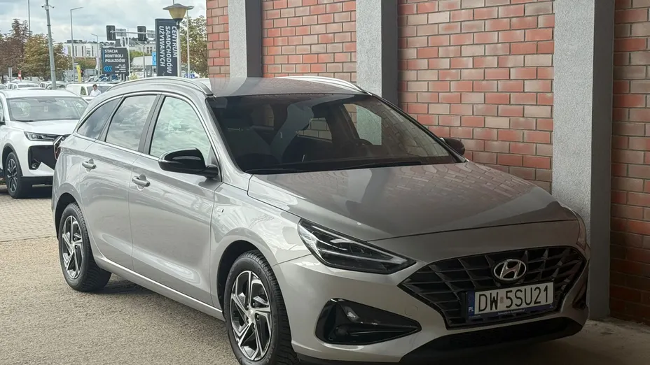 HYUNDAI i30 i30 1.5 T-GDI 48V Smart