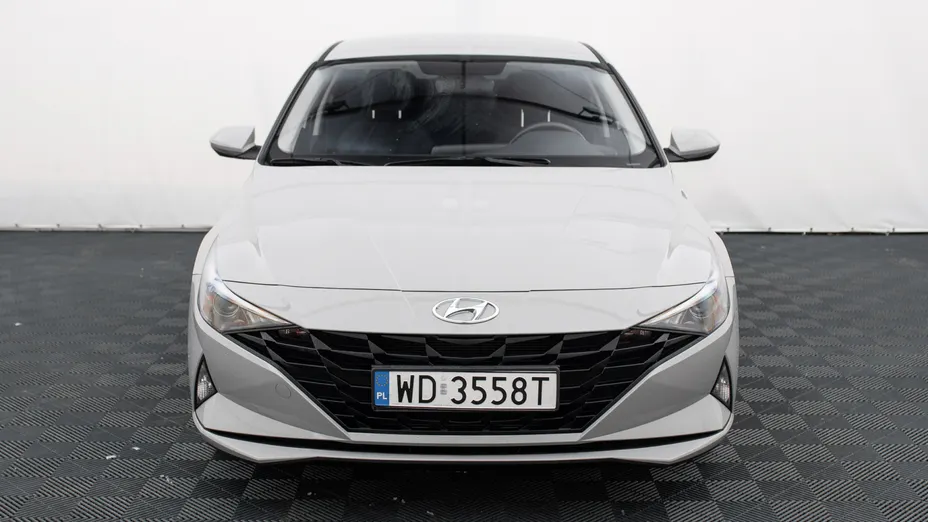 HYUNDAI Elantra Elantra 1.6 Modern