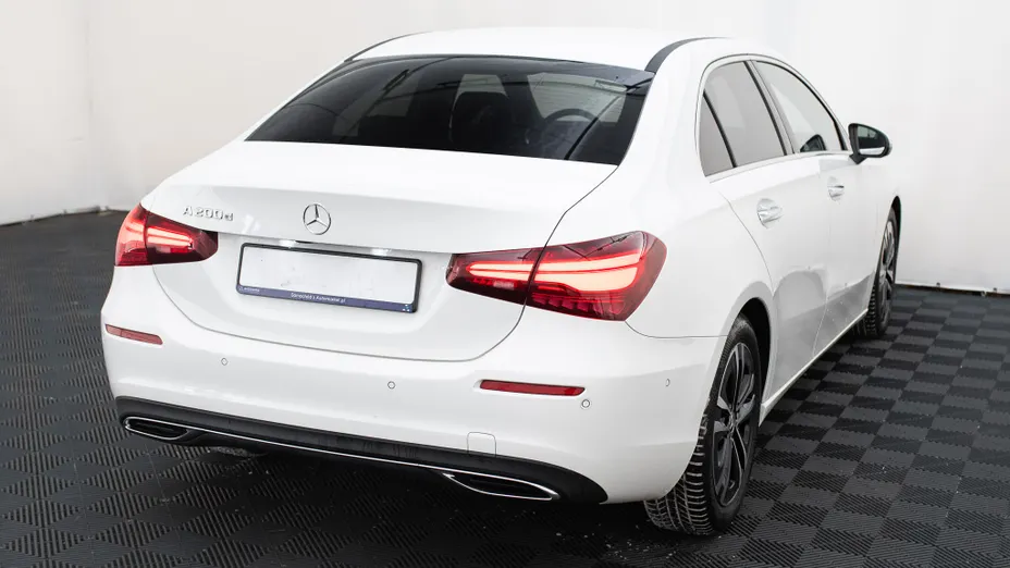 MERCEDES-BENZ A Klasa A 200 d Progressive 8G-DCT