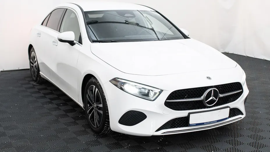 MERCEDES-BENZ A Klasa A 200 d Progressive 8G-DCT