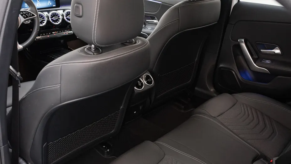 MERCEDES-BENZ A Klasa A 200 d Progressive 8G-DCT