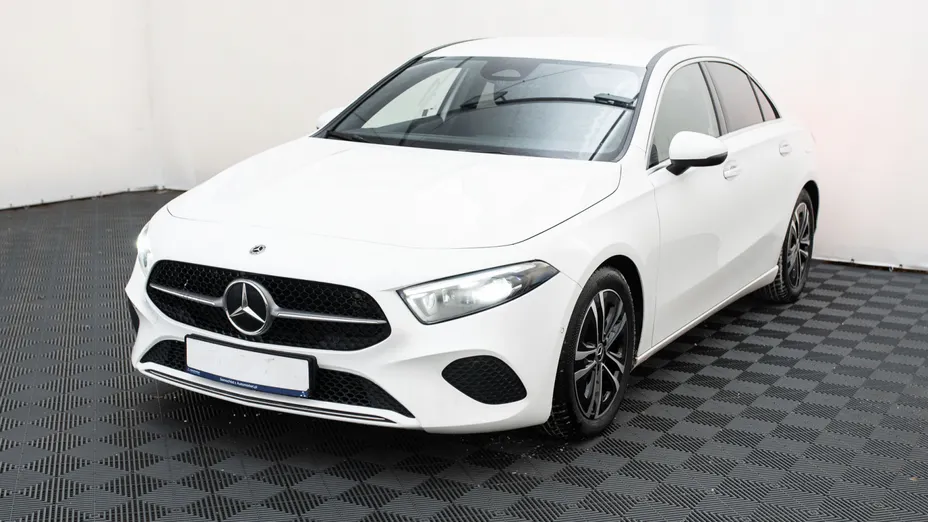 MERCEDES-BENZ A Klasa A 200 d Progressive 8G-DCT