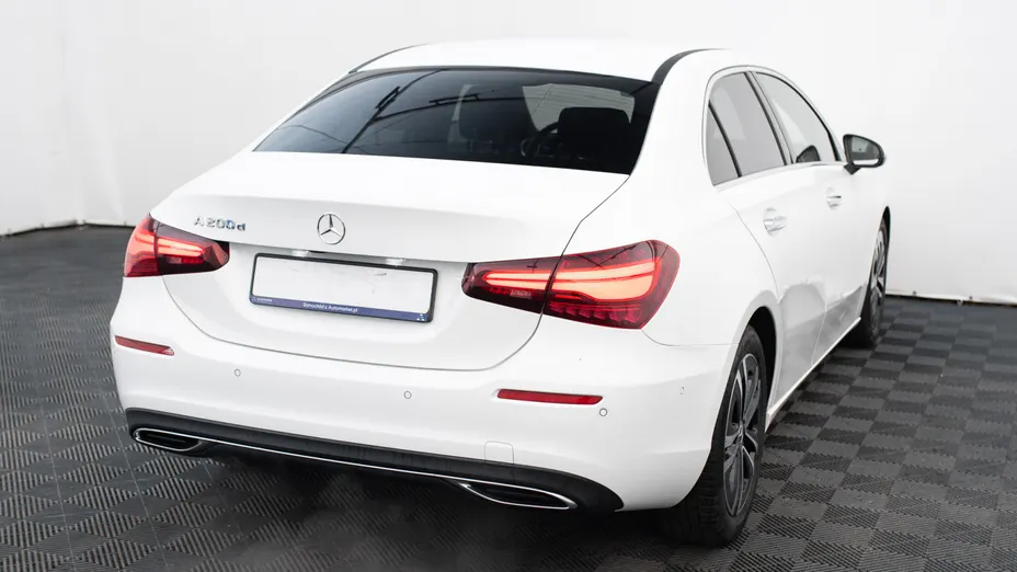 MERCEDES-BENZ A Klasa A 200 d Progressive 8G-DCT