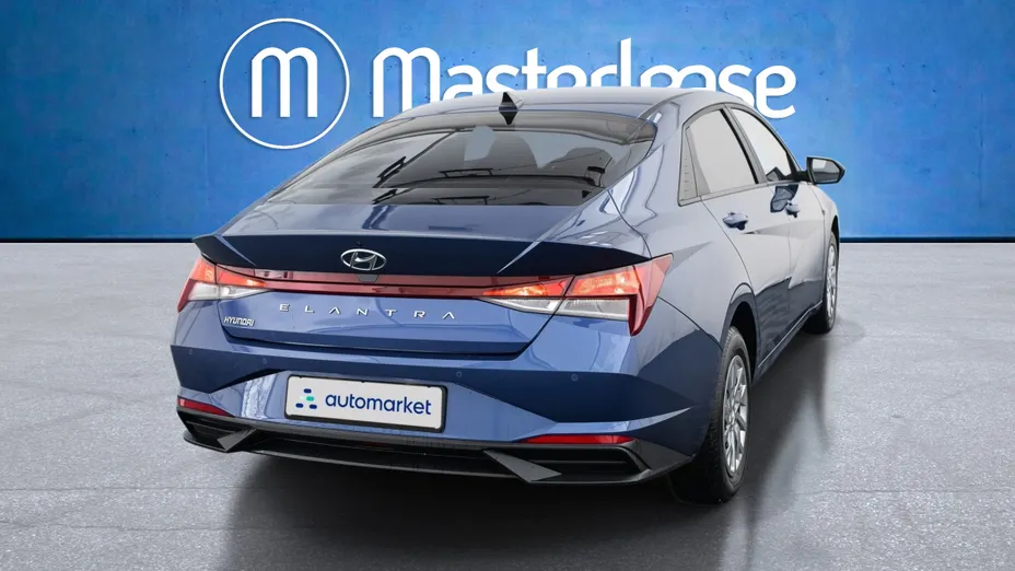 HYUNDAI Elantra Elantra 1.6 Modern