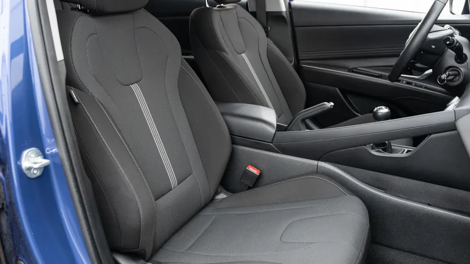 HYUNDAI Elantra Elantra 1.6 Modern