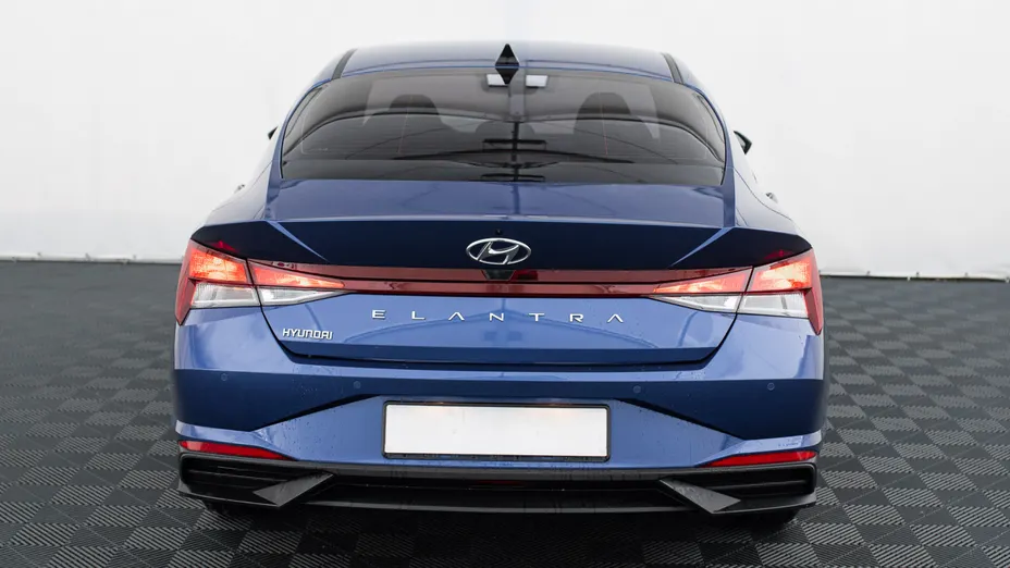 HYUNDAI Elantra Elantra 1.6 Modern