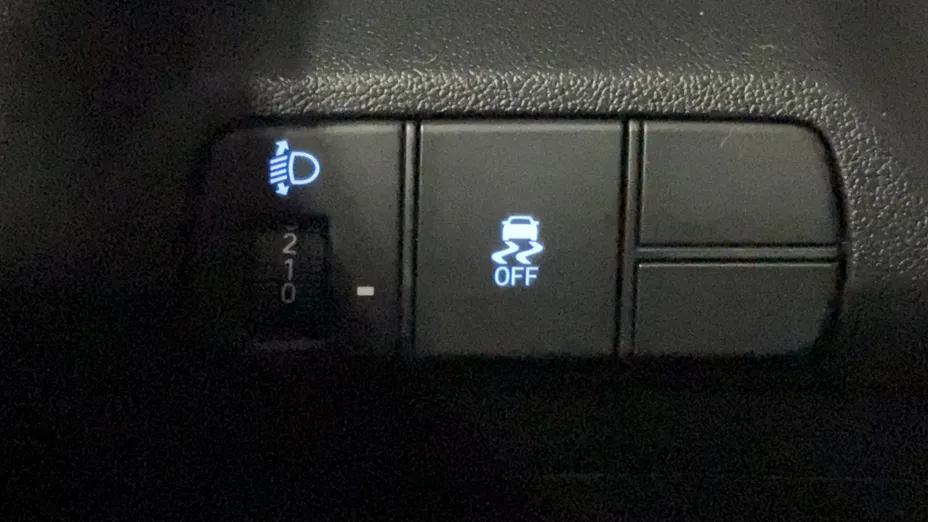 HYUNDAI Elantra Elantra 1.6 Modern