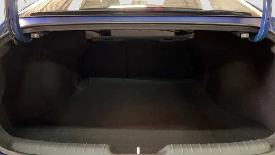 HYUNDAI Elantra Elantra 1.6 Modern