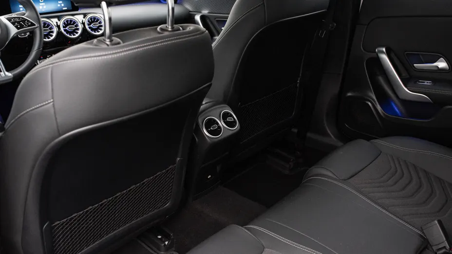 MERCEDES-BENZ A Klasa A 200 d Progressive 8G-DCT