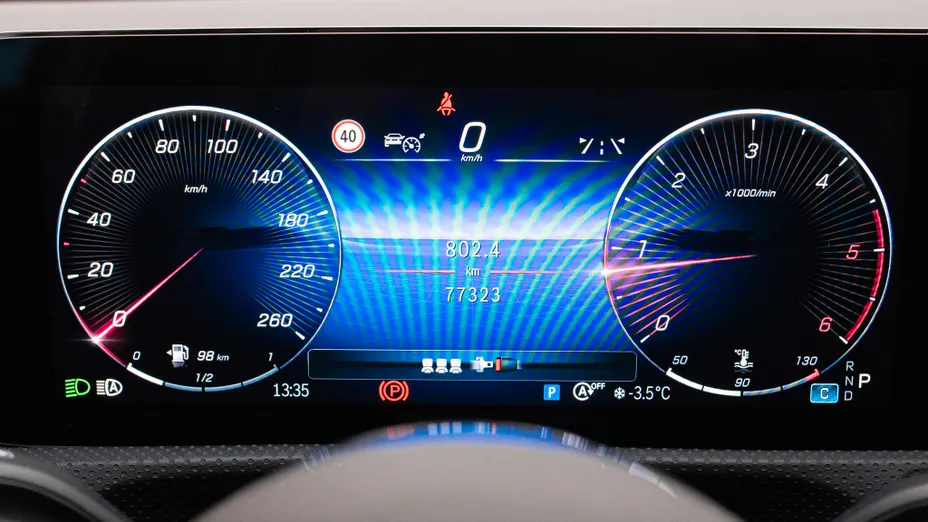 MERCEDES-BENZ A Klasa A 200 d Progressive 8G-DCT