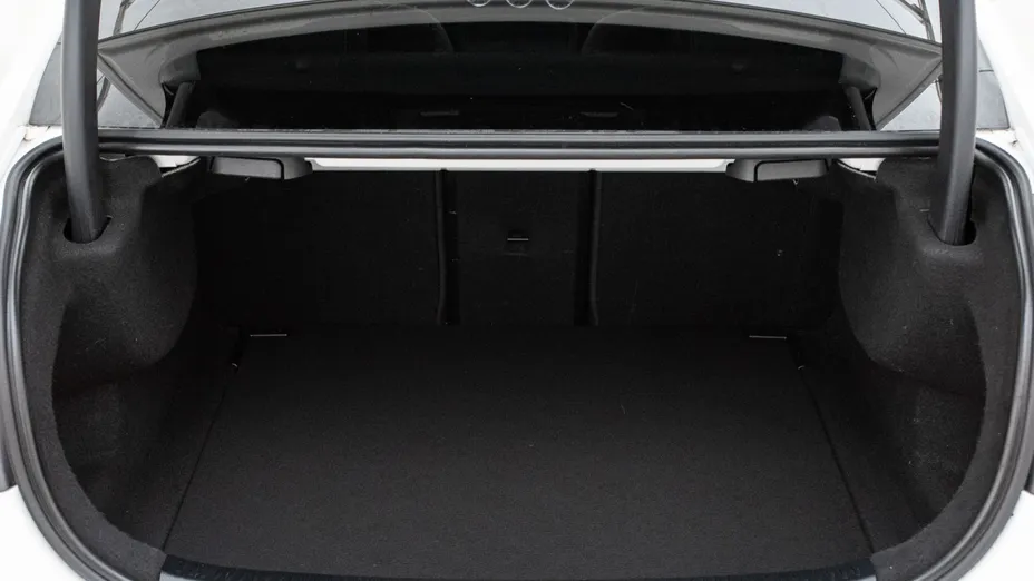 MERCEDES-BENZ A Klasa A 200 d Progressive 8G-DCT