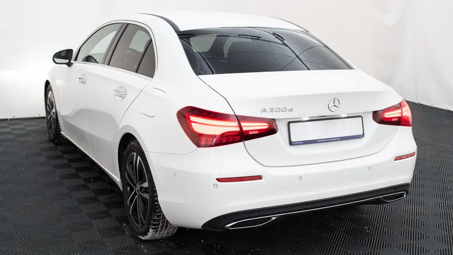 MERCEDES-BENZ A Klasa A 200 d Progressive 8G-DCT