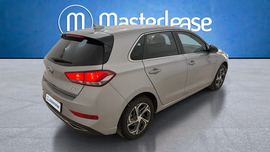 HYUNDAI i30 i30 1.5 DPI Smart
