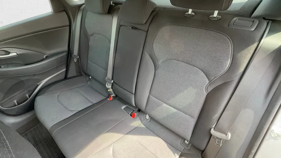 HYUNDAI i30 i30 1.5 DPI Smart