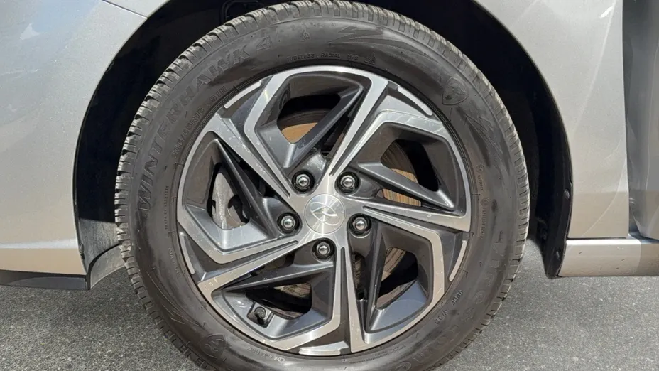 HYUNDAI i30 i30 1.5 DPI Smart