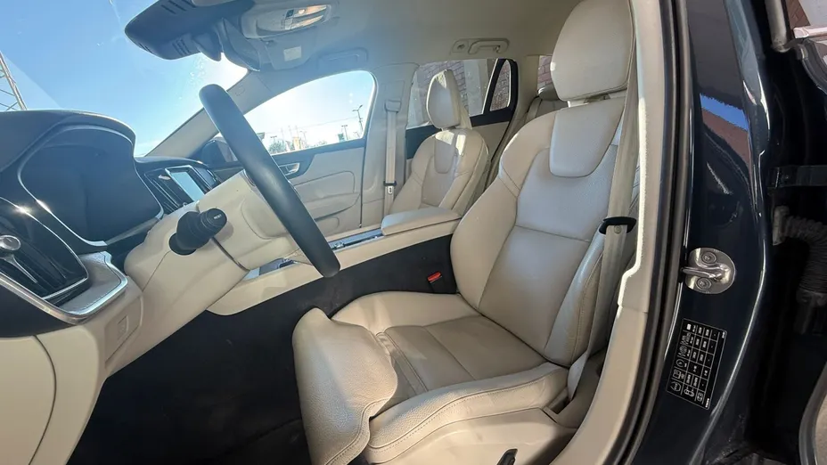 VOLVO V60 V60 B5 B AWD Plus Bright aut