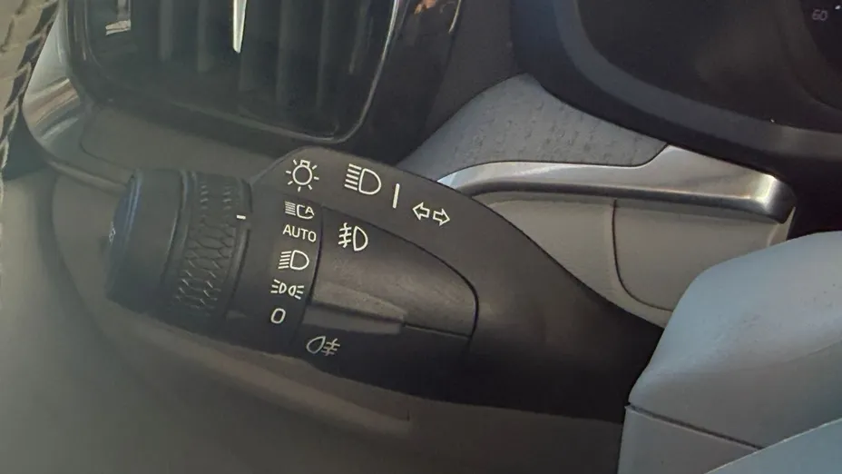 VOLVO V60 V60 B5 B AWD Plus Bright aut