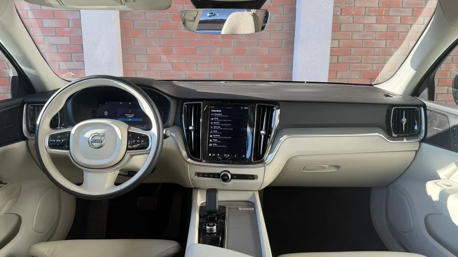VOLVO V60 V60 B5 B AWD Plus Bright aut
