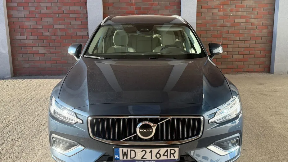 VOLVO V60 V60 B5 B AWD Plus Bright aut