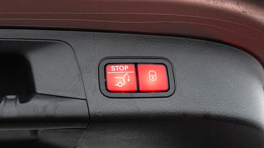 MERCEDES-BENZ EQA EQA 250 66.5kWh Electric Art