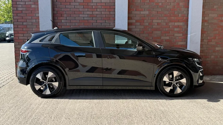 RENAULT Megane Megane EV40 Equilibre