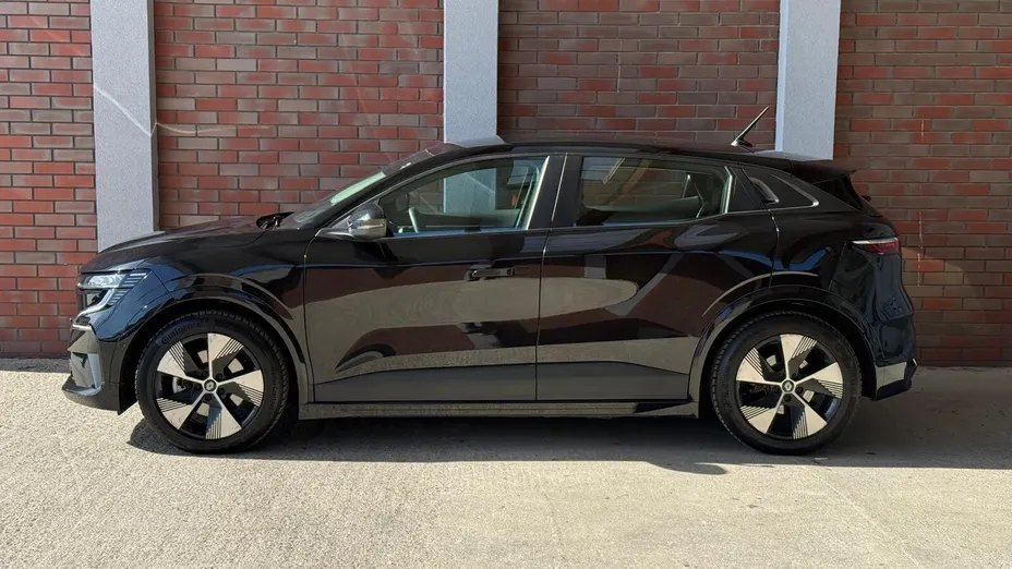RENAULT Megane Megane EV40 Equilibre