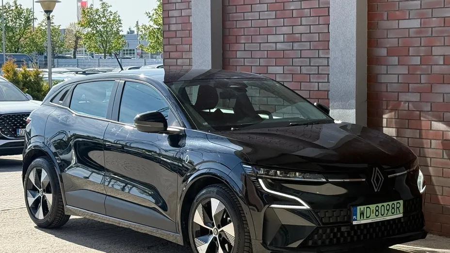 RENAULT Megane Megane EV40 Equilibre
