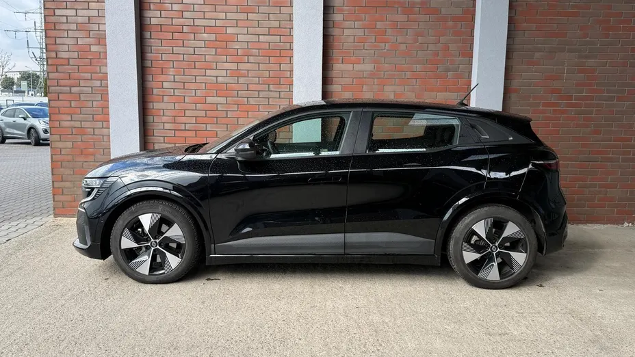 RENAULT Megane Megane EV40 Equilibre
