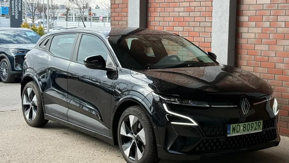 RENAULT Megane Megane EV40 Equilibre