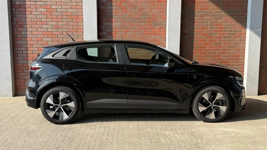 RENAULT Megane Megane EV40 Equilibre