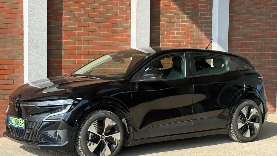 RENAULT Megane Megane EV40 Equilibre