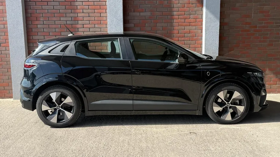 RENAULT Megane Megane EV40 Equilibre