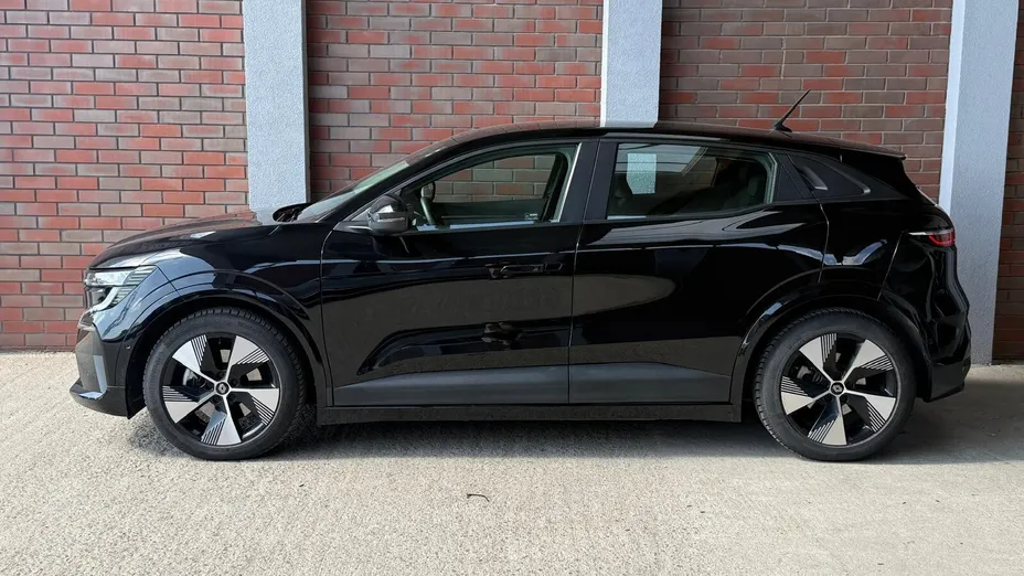 RENAULT Megane Megane EV40 Equilibre