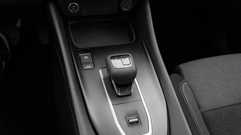 NISSAN Qashqai Qashqai 1.3 DIG-T mHEV N-Connecta Xtronic