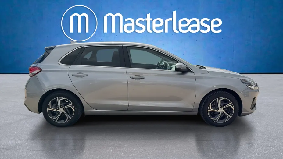 HYUNDAI i30 i30 1.5 DPI Smart