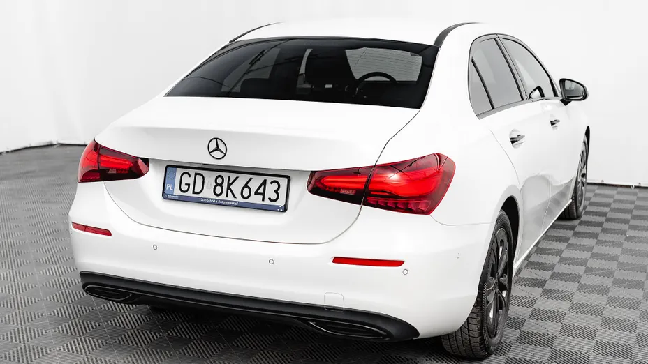 MERCEDES-BENZ A Klasa A 200 d Progressive 8G-DCT