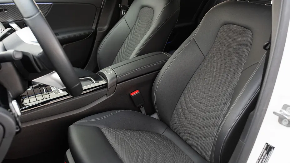 MERCEDES-BENZ A Klasa A 200 d Progressive 8G-DCT