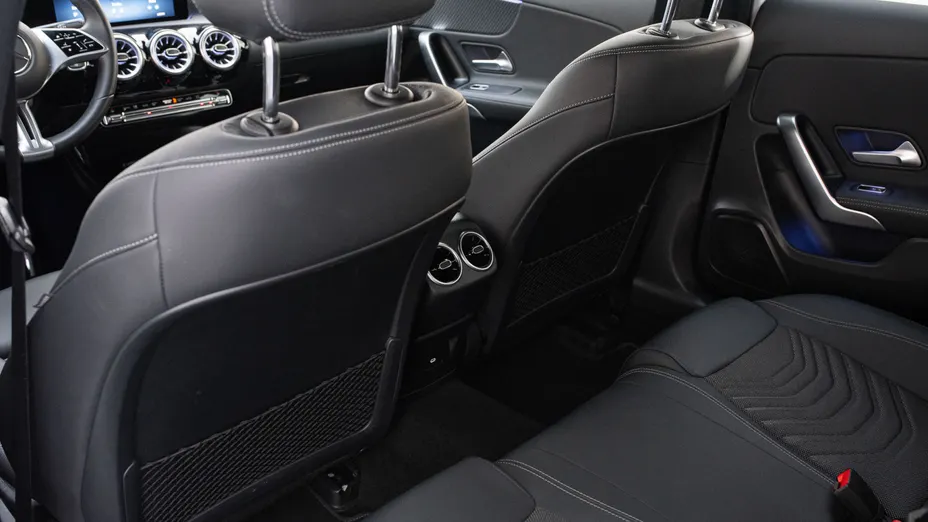 MERCEDES-BENZ A Klasa A 200 d Progressive 8G-DCT