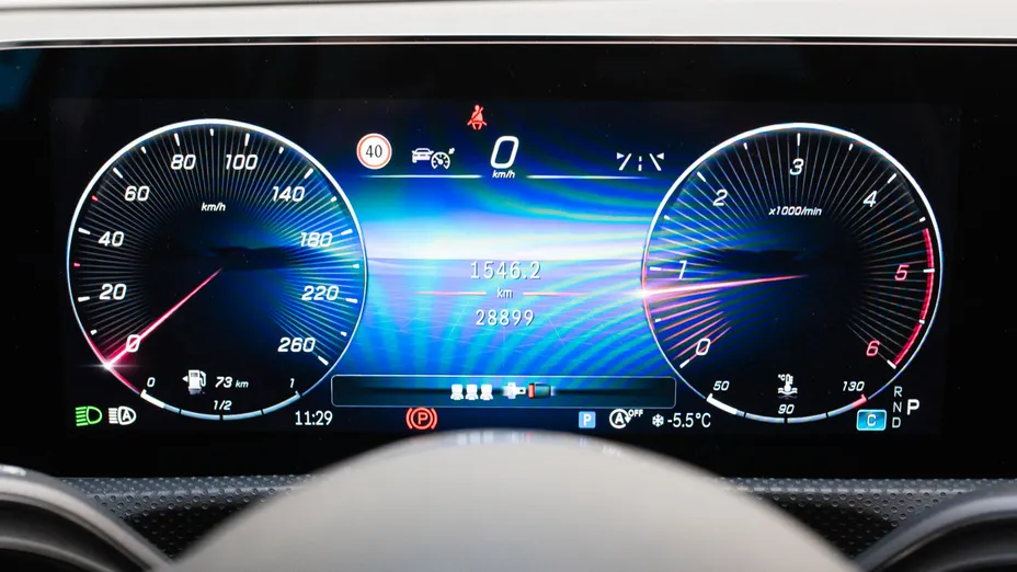 MERCEDES-BENZ A Klasa A 200 d Progressive 8G-DCT