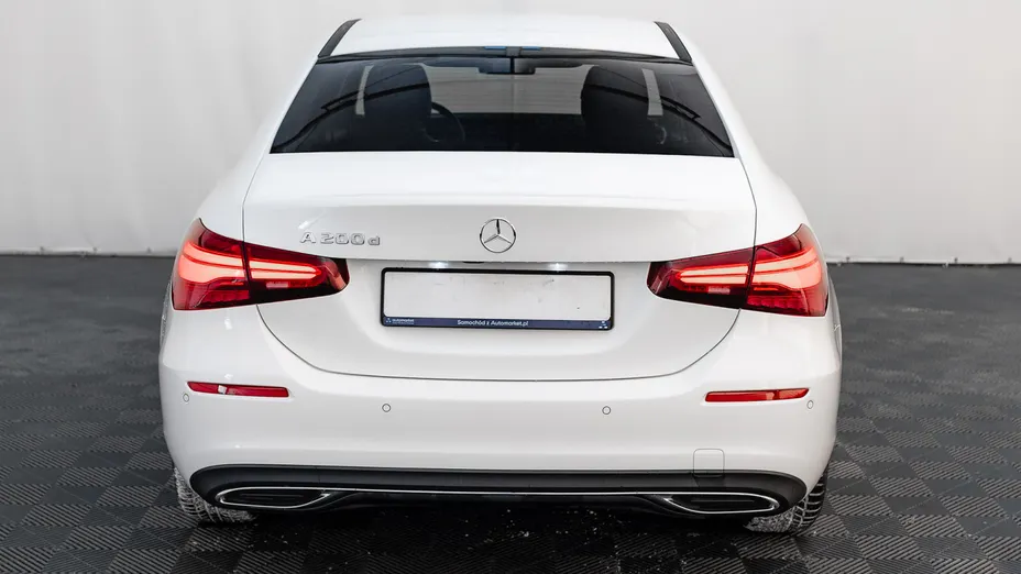 MERCEDES-BENZ A Klasa A 200 d Progressive 8G-DCT