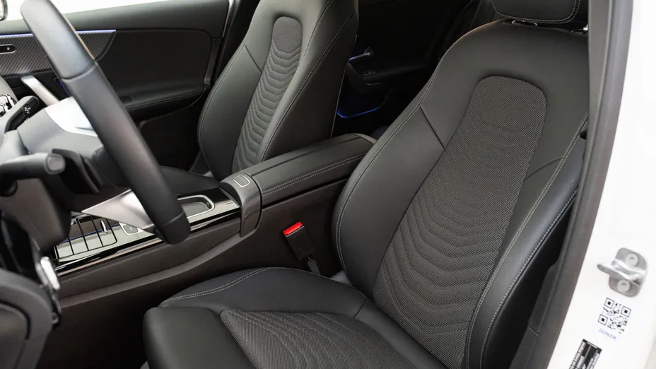 MERCEDES-BENZ A Klasa A 200 d Progressive 8G-DCT