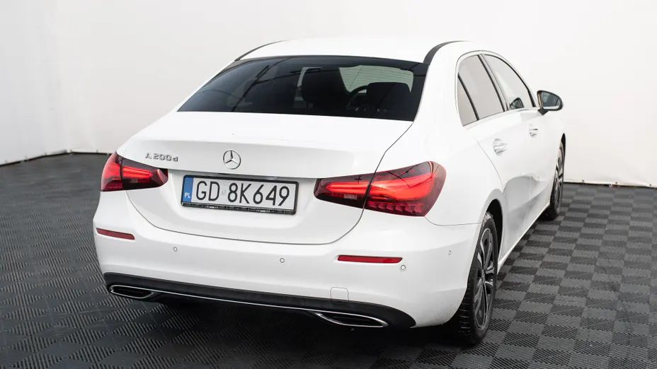 MERCEDES-BENZ A Klasa A 200 d Progressive 8G-DCT