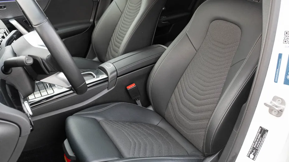 MERCEDES-BENZ A Klasa A 200 d Progressive 8G-DCT